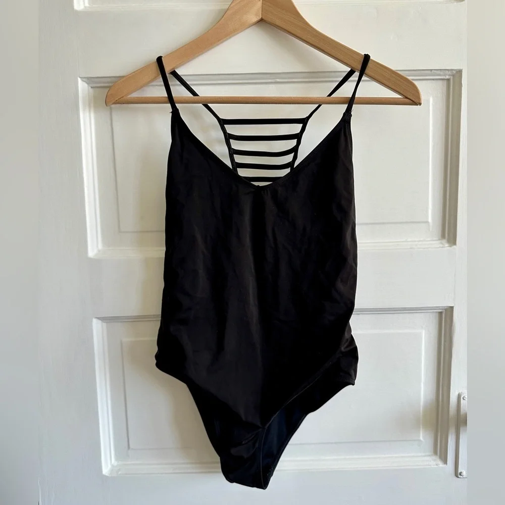 URBAN OUTFITTERS Bathing Suit, Ladder Detailing,‎ Sz S